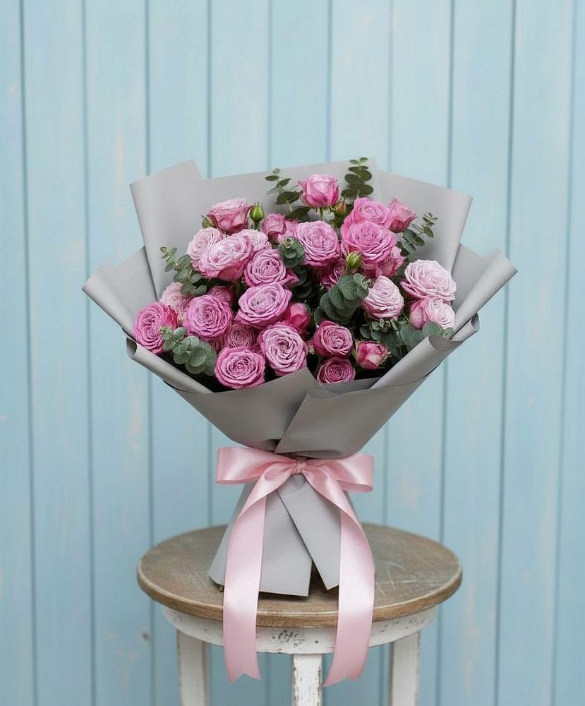 Букет цветов из: Розы в Рамони