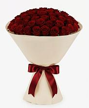 Букет 101 Бордовая роза Блэк Бакарра в Рамони