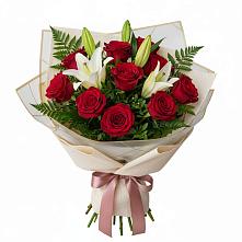 Букет цветов из:  Лилии и Розы в Рамони