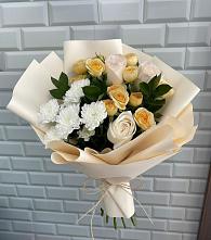 Букет цветов из:  Розы и Хризантемы в Рамони