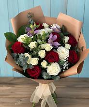 Букет цветов из:  Розы и Альстромерии в Рамони