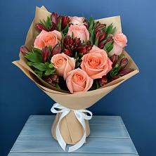 Букет цветов из:  Розы и Альстромерии в Рамони