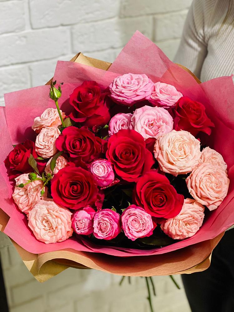 Букет цветов из: Розы в Рамони