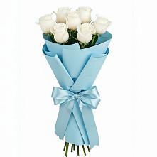 Букет 7 белых роз Проуд в Рамони