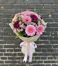 Букет цветов из:  Герберы и Хризантемы #REPLACE_PRED# Рамони