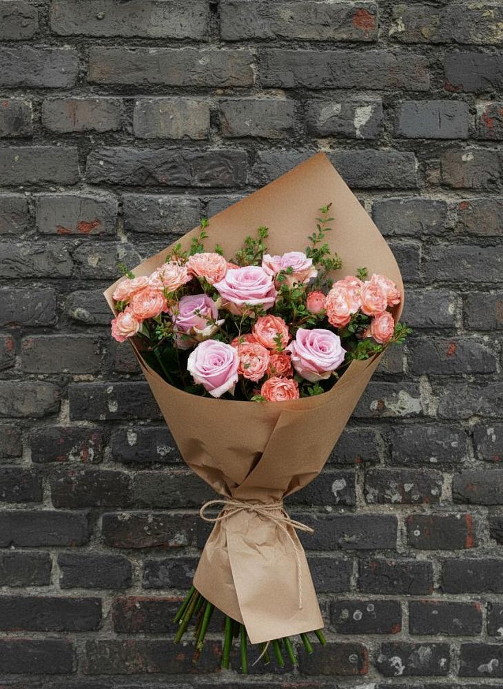 Букет цветов из: Розы в Рамони