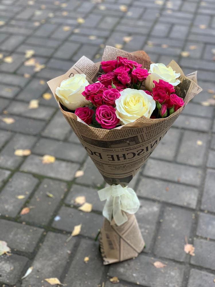 Букет цветов из: Розы в Рамони