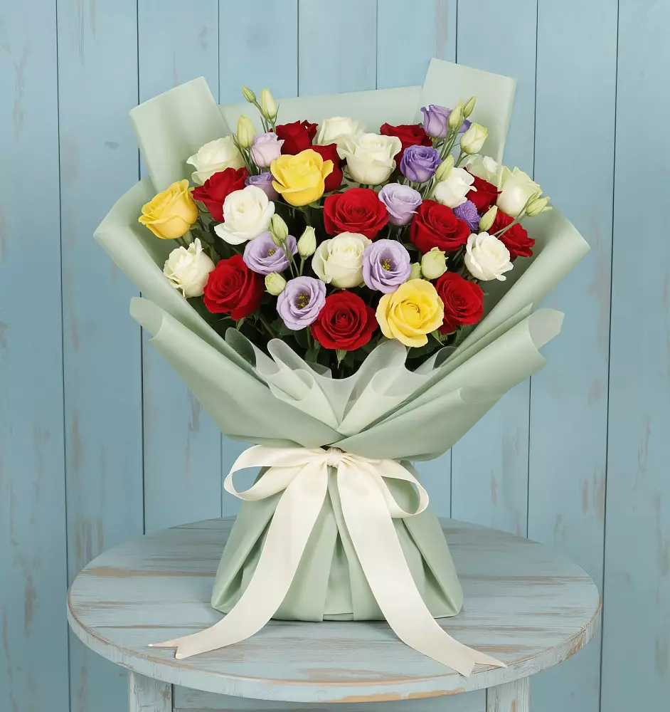 Букет цветов из: Розы в Рамони