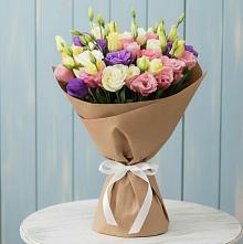 Букет цветов из:  Лизиантусы в Рамони