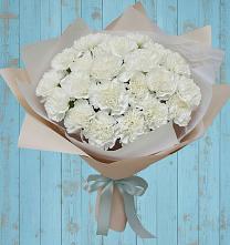 Букет цветов из:  Гвоздики в Рамони